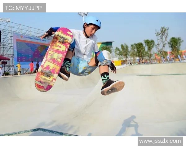 南京滑板队创历史新高速度排名引发热议全城热爱滑板运动