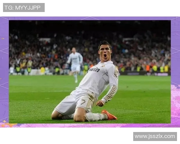 全球足球舞台上的传奇巨星们谁才是最强的几位足球明星